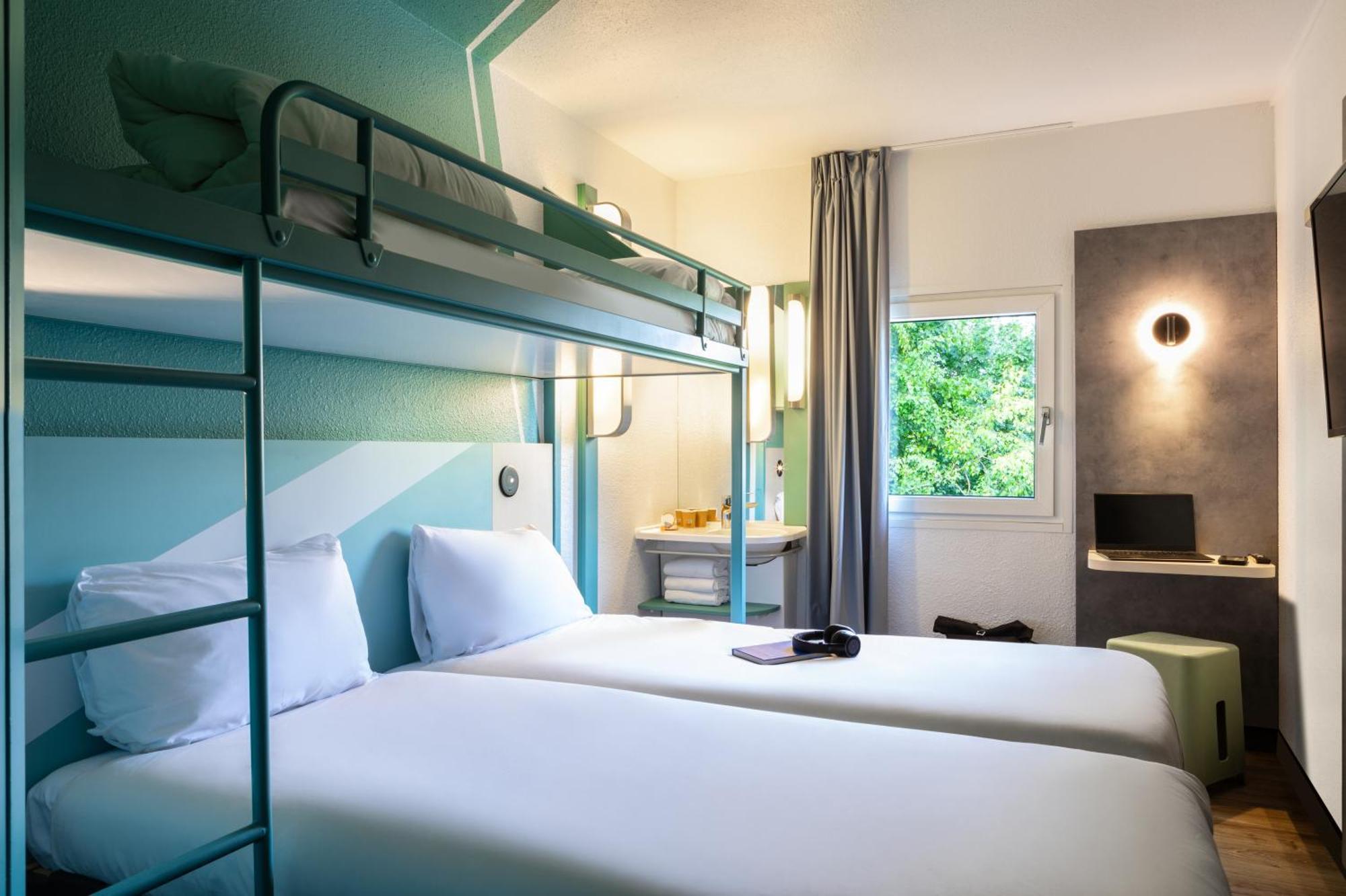 Ibis Budget Marne La Vallée Chelles Hotel 2*